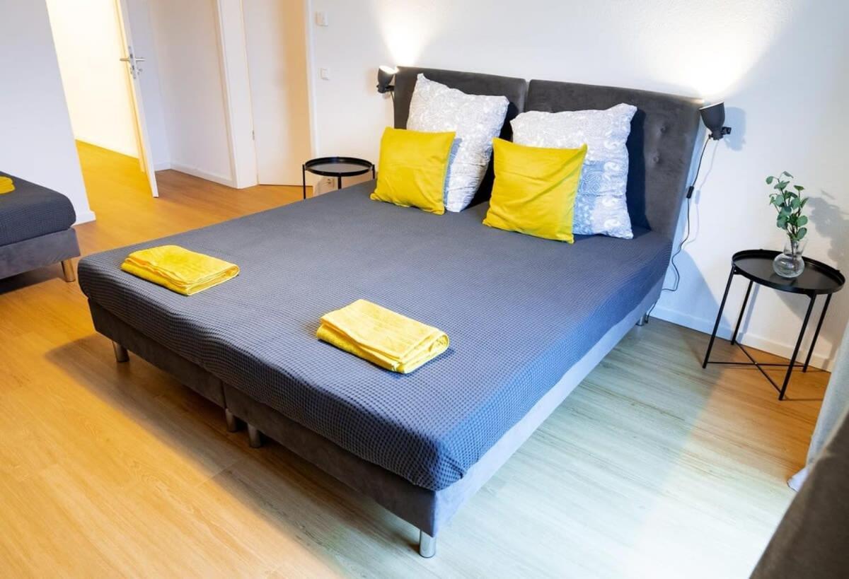 Four Bedroom In Urban Location Hamburg Exterior photo