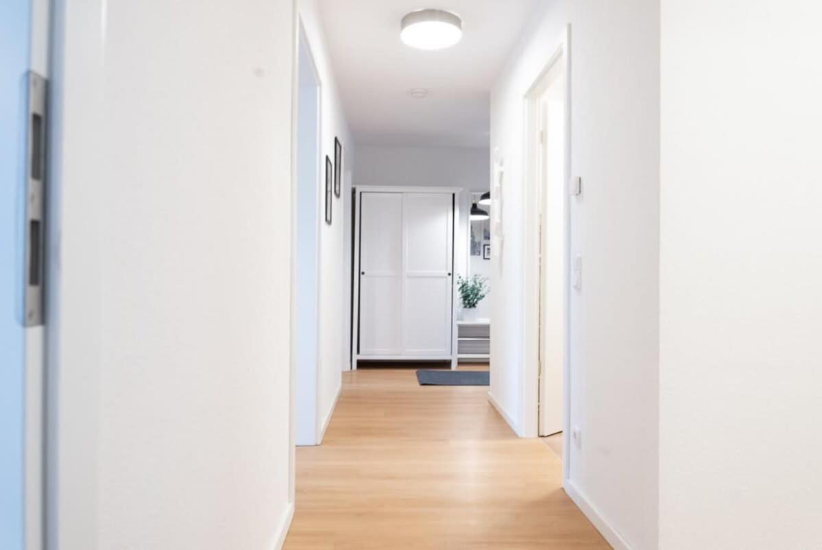 Four Bedroom In Urban Location Hamburg Exterior photo